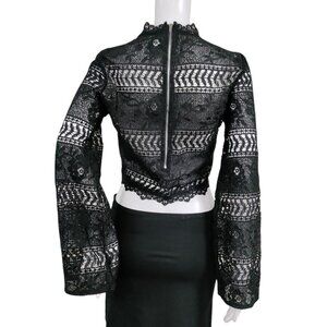 E.SSUE Black Lace Whimsy Sheer Exposted Zipper Cropped Top S